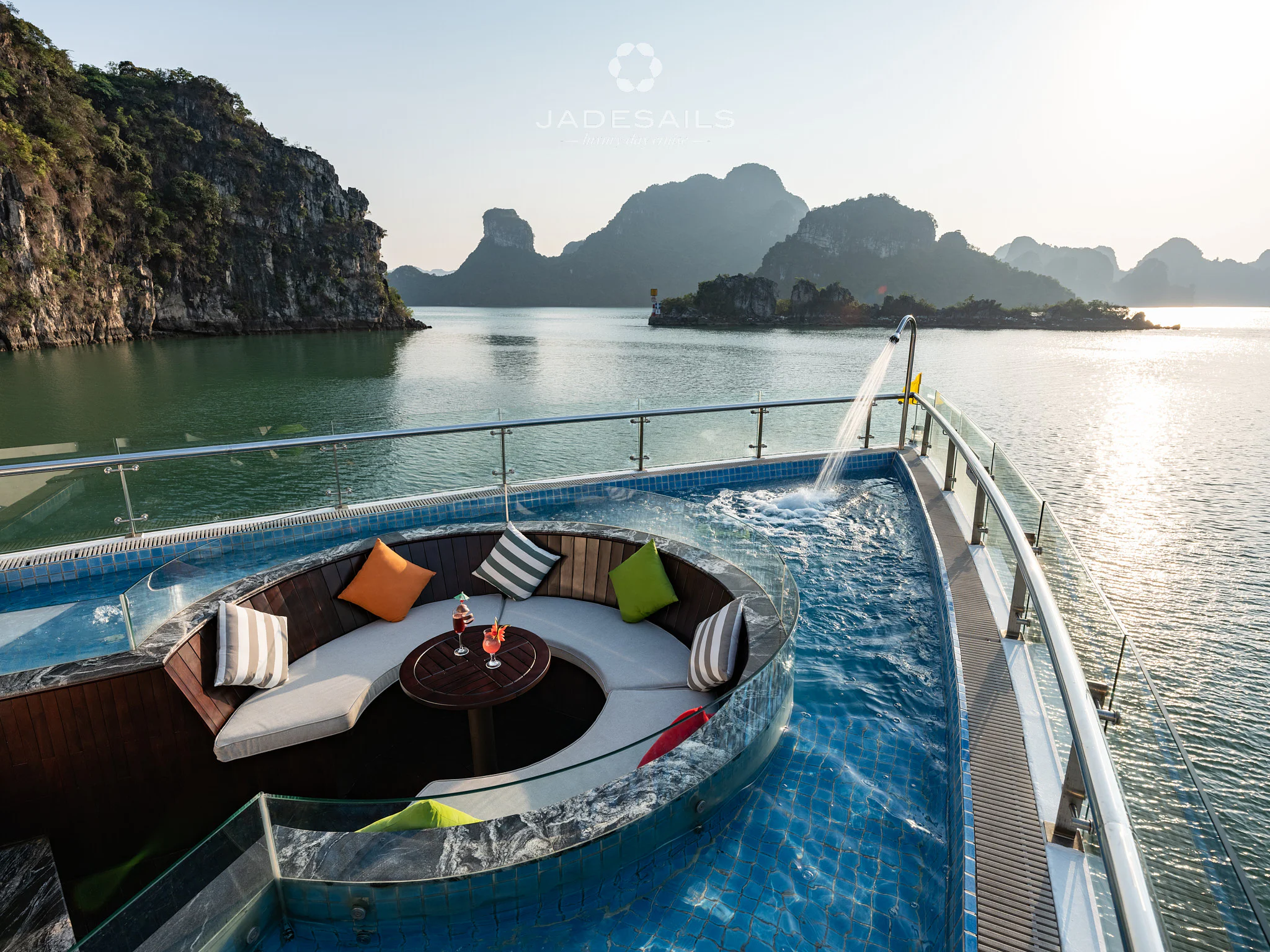 JadeSails (Luxury Day Cruise) - photo 3