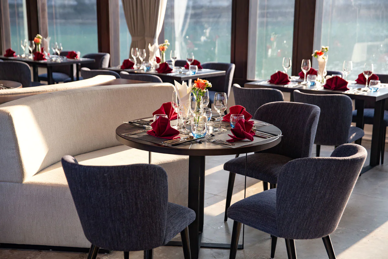 JadeSails (Luxury Day Cruise) - photo 5